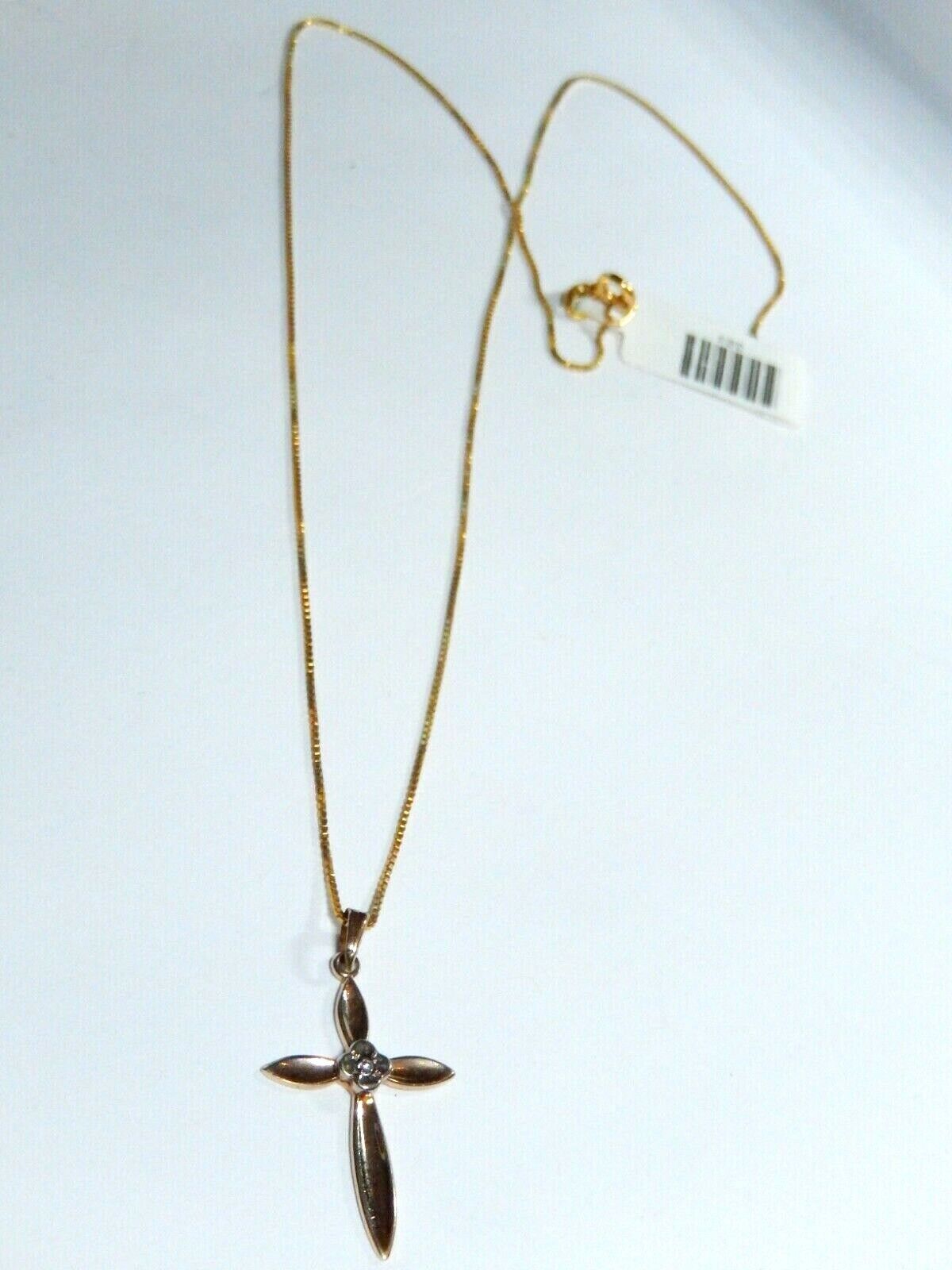 *VINTAGE*  14K YELLOW GOLD DIAMOND CROSS PENDANT w/ 18" CHAIN