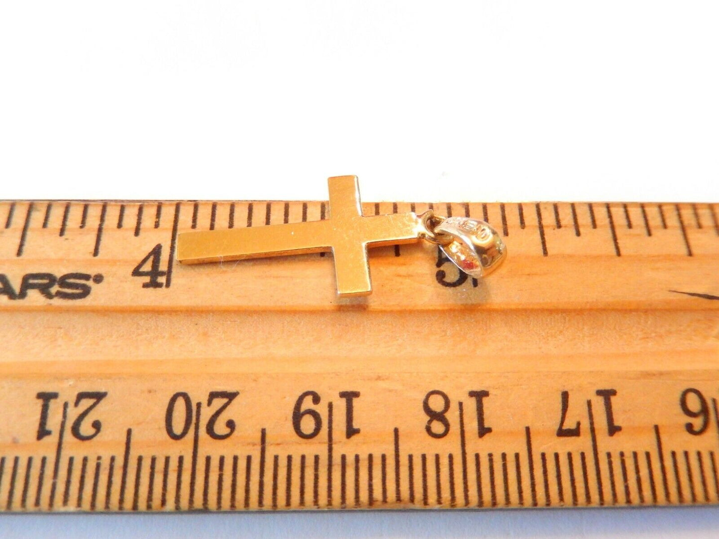 14K Yellow Gold  Polished Block Style Stick Cross Pendant