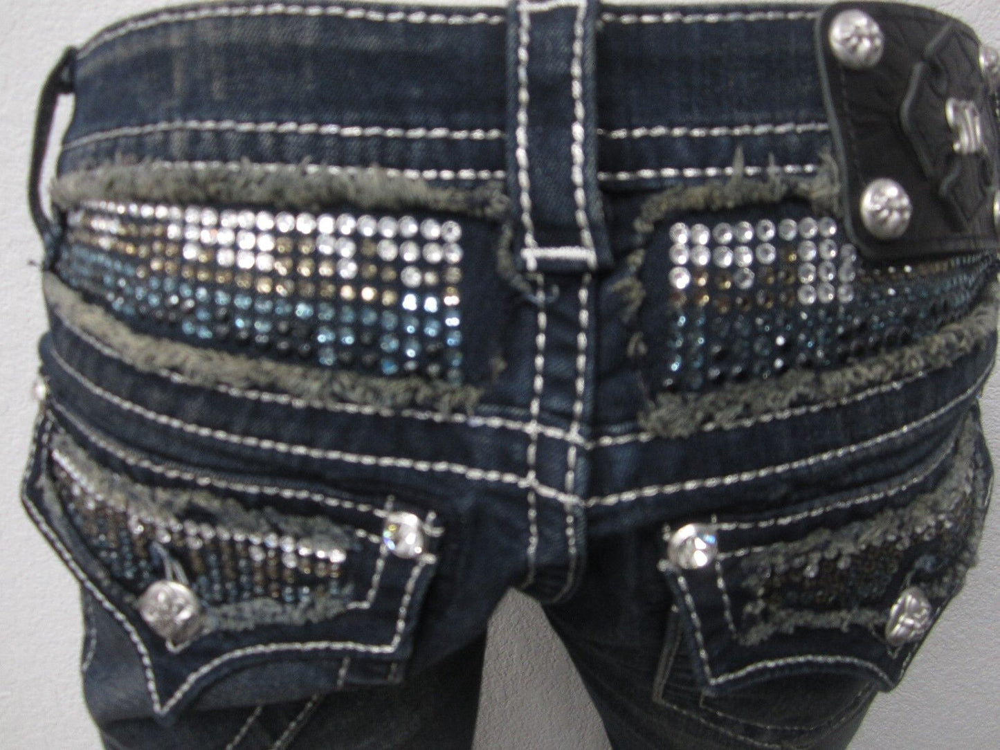 NWT  Miss Me Women's Boot Cut Jeans JP5589B DK BLU .SIGNATURE-KISS 27x34