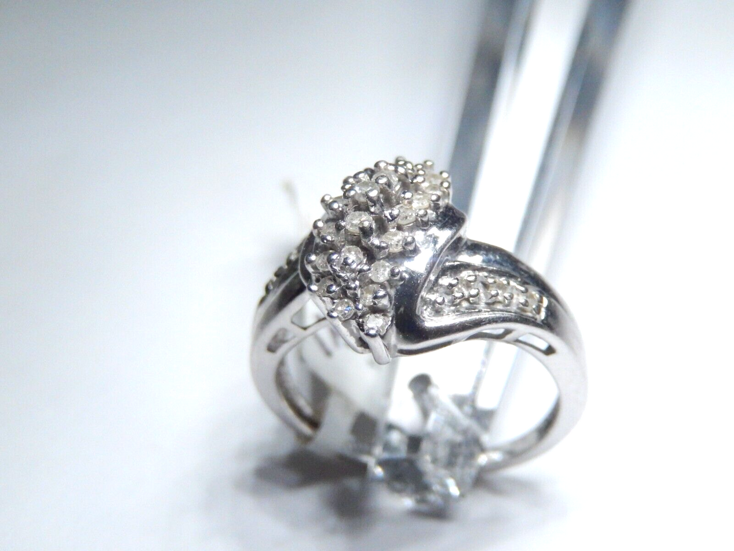 *VINTAGE* 10k White Gold .50CT Diamond Cluster Cocktail Ring Size 7.5
