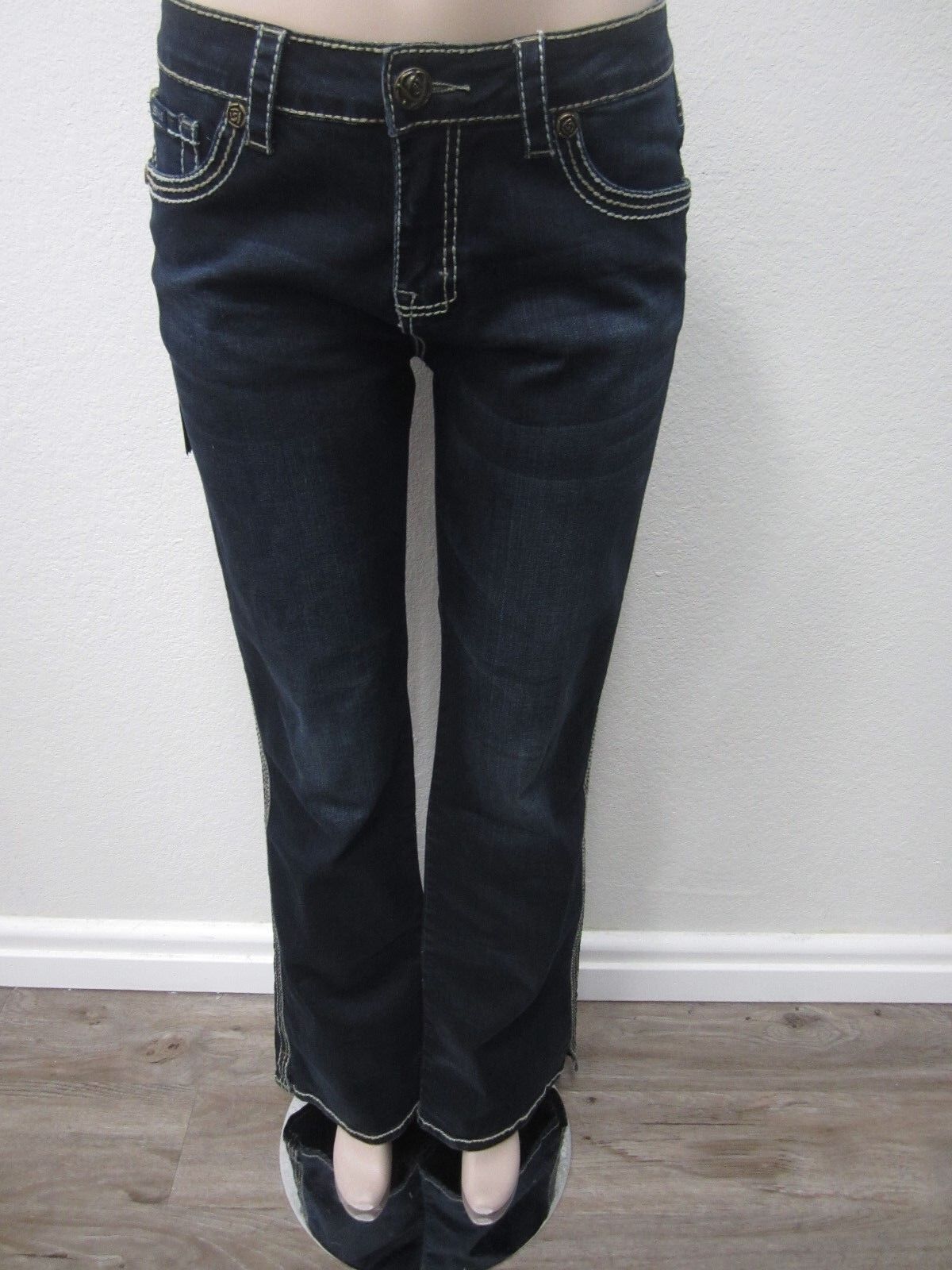 NWT Adiktd Womens Regular Mid-Rise Boot Cut Dark  ADJ1411617-R Jeans Size 31x34