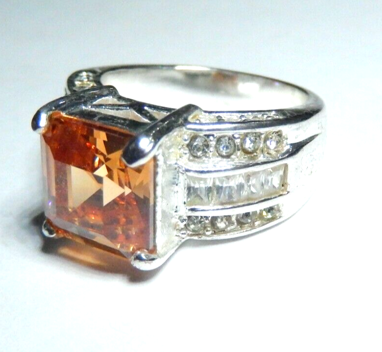 *VINTAGE*  Sterling Silver 5.0 CT Citrine  and CZ Ring  Size 8