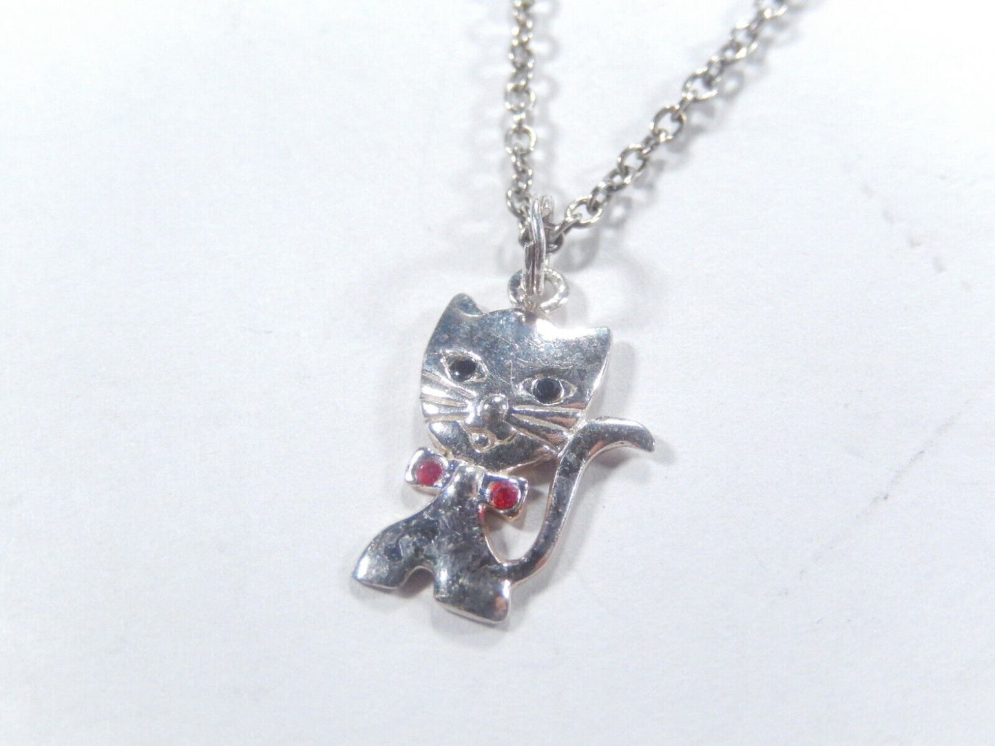 *VINTAGE* Sterling Silver Lab Created Sapphire & Ruby Kitty Cat Pendant Necklace