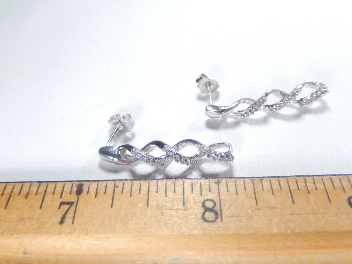 10k White Gold 1-1/8" Long Twine Infinity Wrap 38 Diamond Earrings .33CT TW
