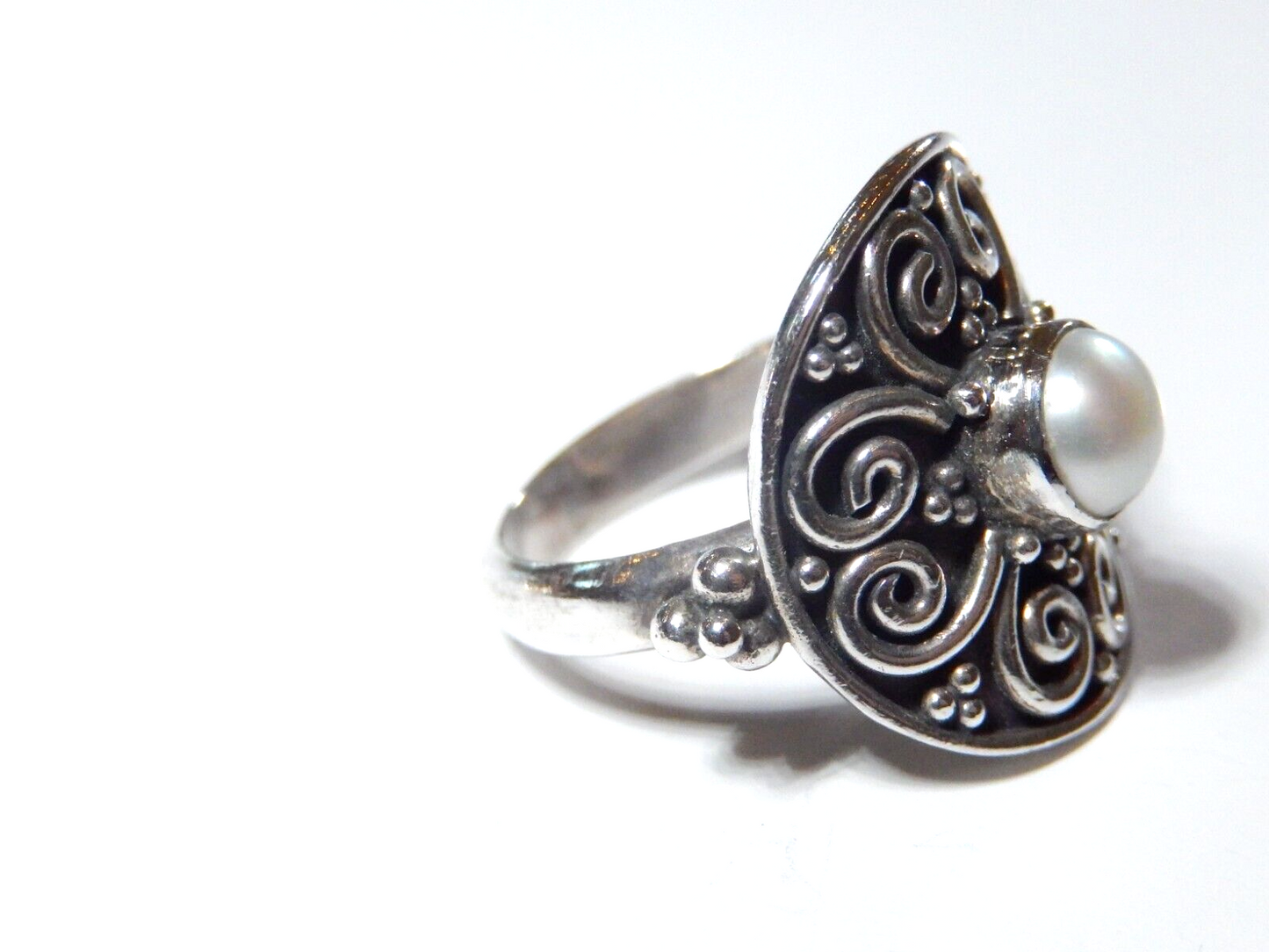 *VINTAGE*  Natural Freshwater Pearl Gemstone 925 Sterling Silver Ring Sz 6.5