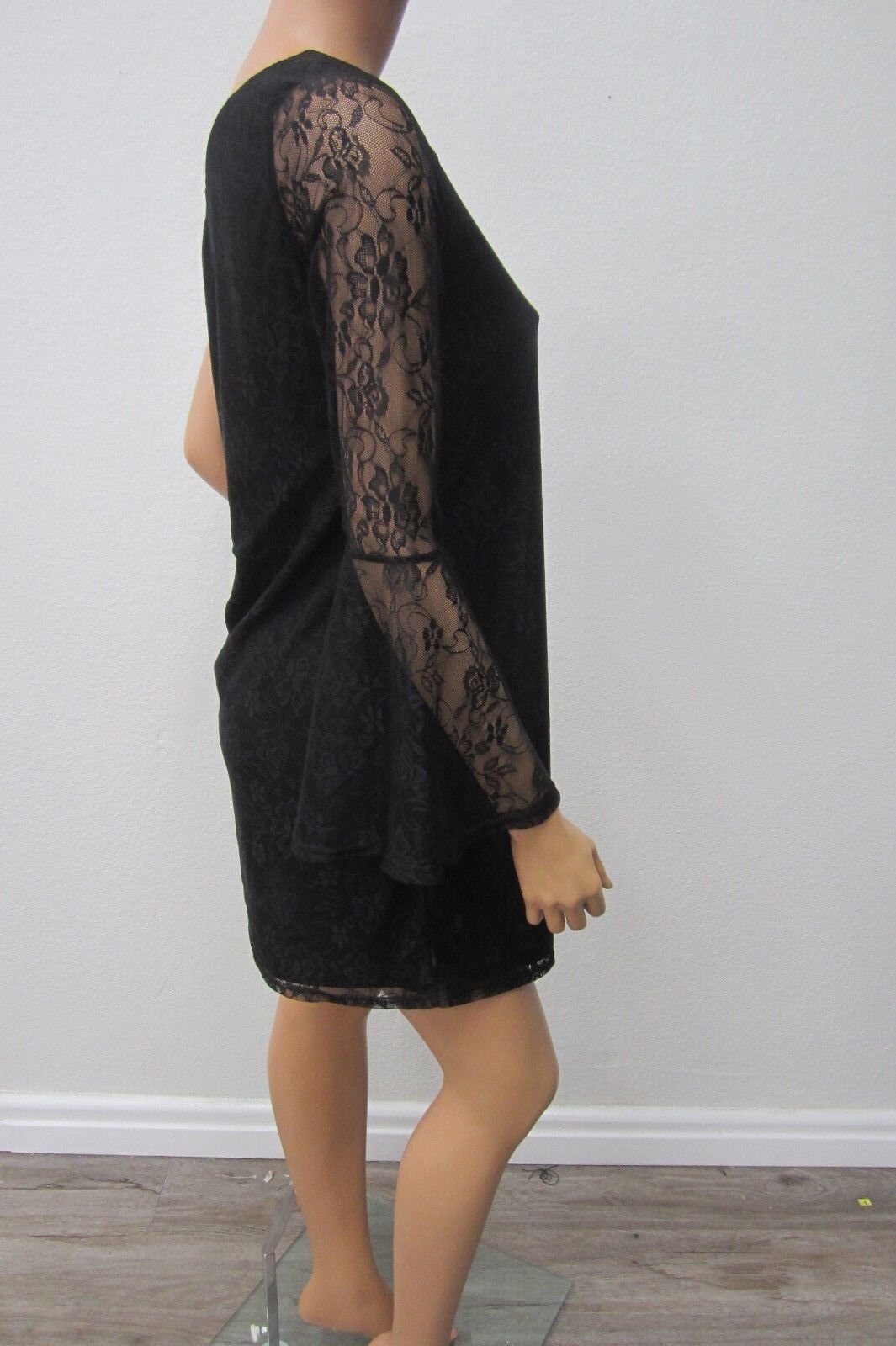 *NWT*  Lulus Black Swan Kaidence Black Lace Long One Shoulder Dress  Short Small