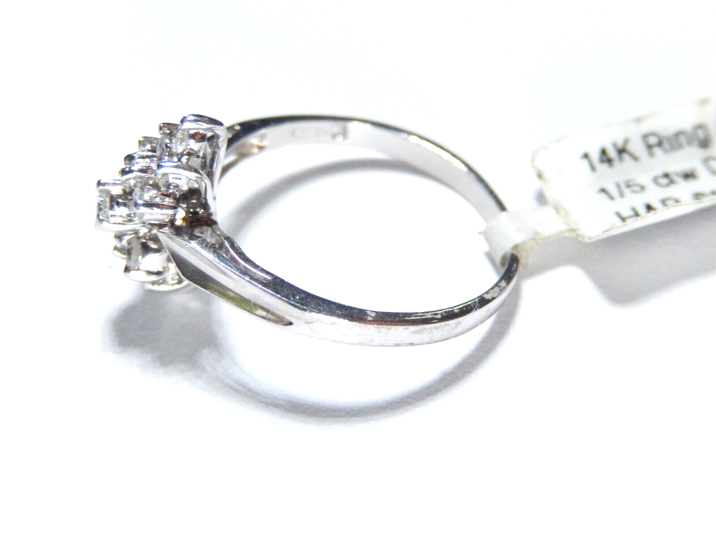 *NWT* 14k White Gold 1/5CT Natural Round Diamond Wedding or Cocktail Ring Sz 6.5