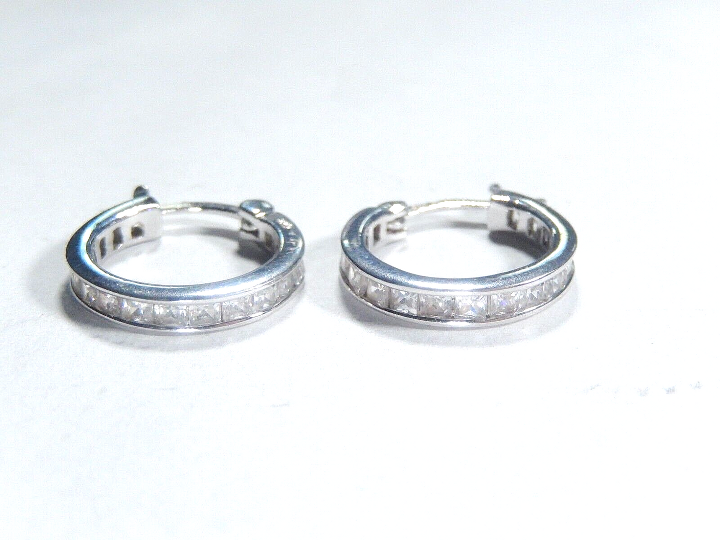 *VINTAGE*  925 Sterling Silver 2.00 CT CZ Princess Cut 16mm Hoop Earrings