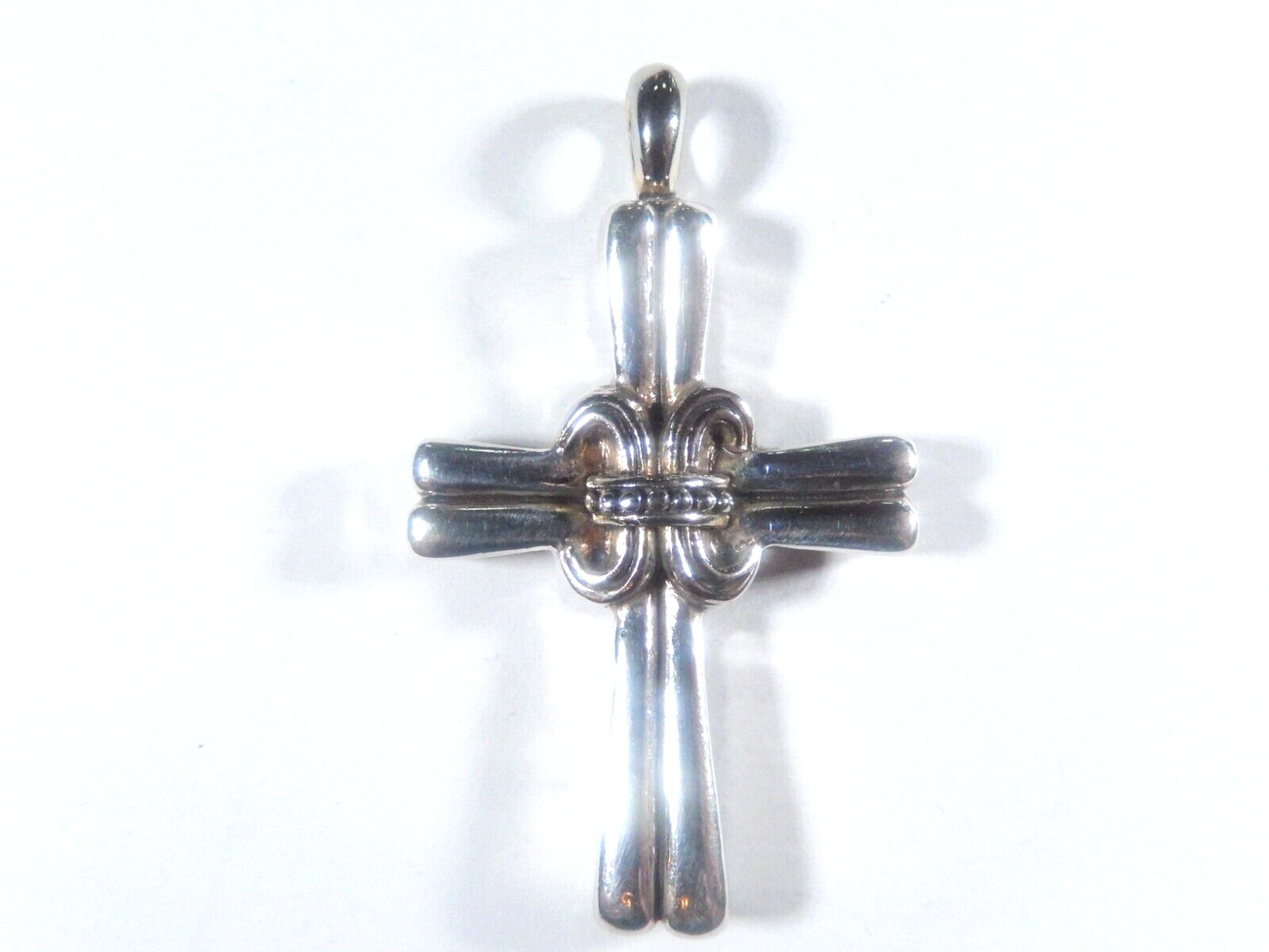 *VINTAGE*   Heavy .925 Sterling Silver Cross pendant 1 -7/8" x 1 -1/16"