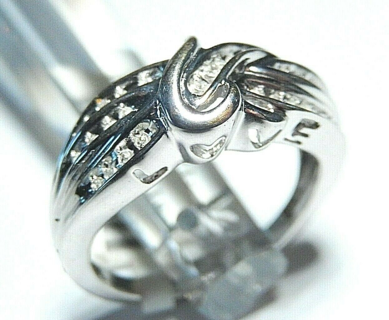10K WHITE GOLD "LOVE"  CUTOUT .33CT DIAMOND LADIES RING Size 7.25