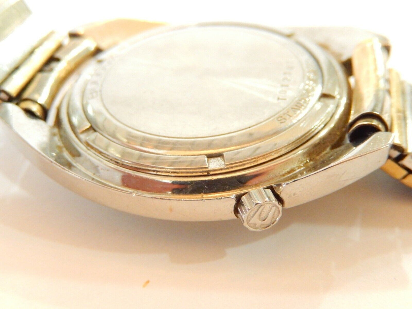 Vintage Bulova Accutron Tuning Fork 218 Stainless Steel  Mens Date Watch 1974