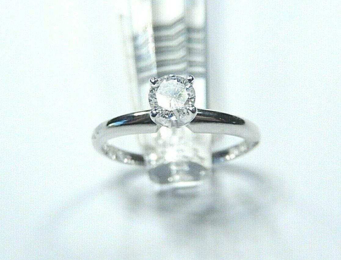 *NWT*  14K White Gold 1/4 CT Diamond Solitaire Engagement Wedding  Ring Sz 5.25