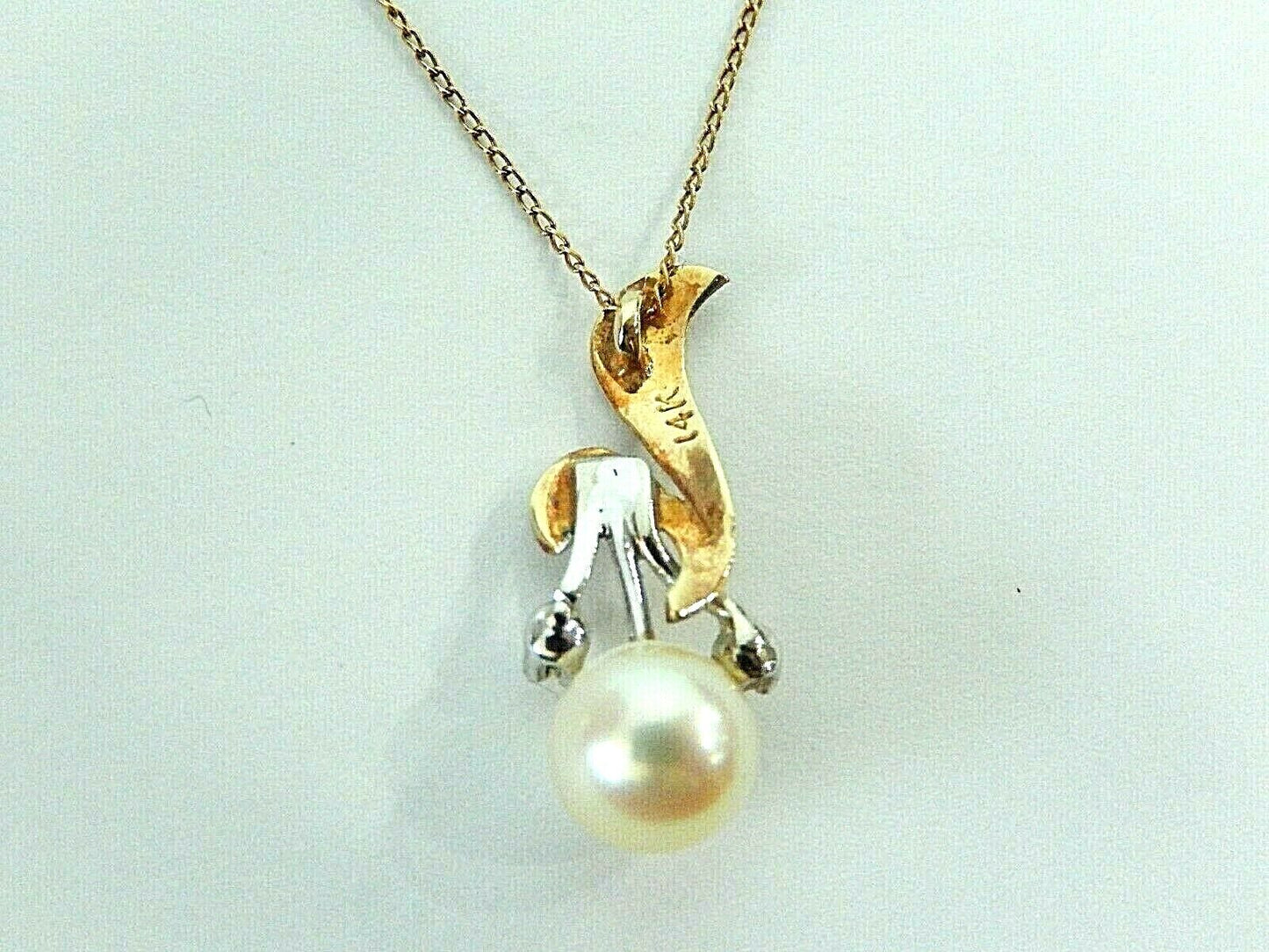*VINTAGE*  Pendant 14k Yellow Gold 7mm Pearl & Diamond 15"  Necklace 14K NICE!!