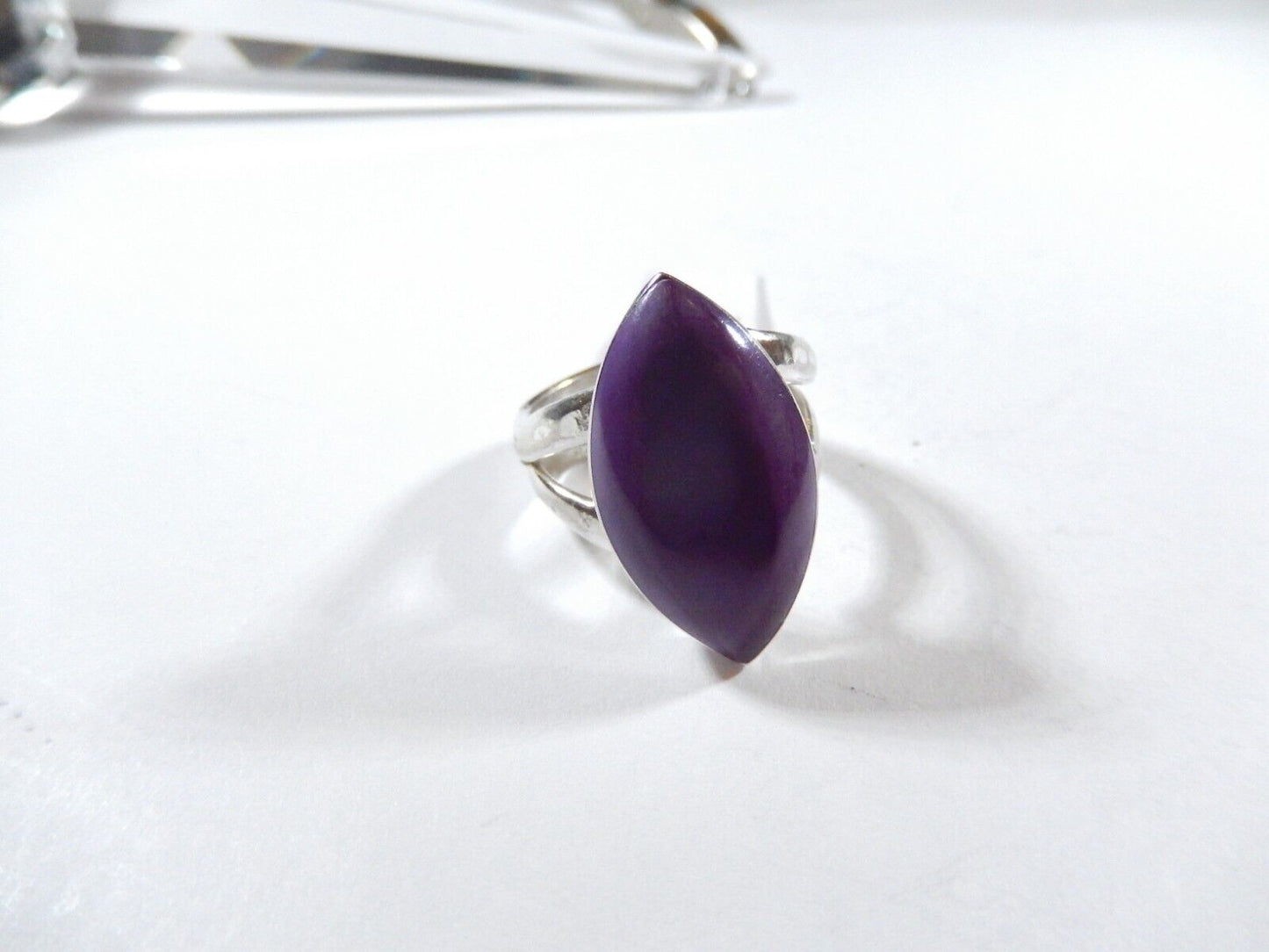 *VINTAGE*  MEXICO - Large Sterling Silver Center Purple  Gemstone Ring Sz 7.5