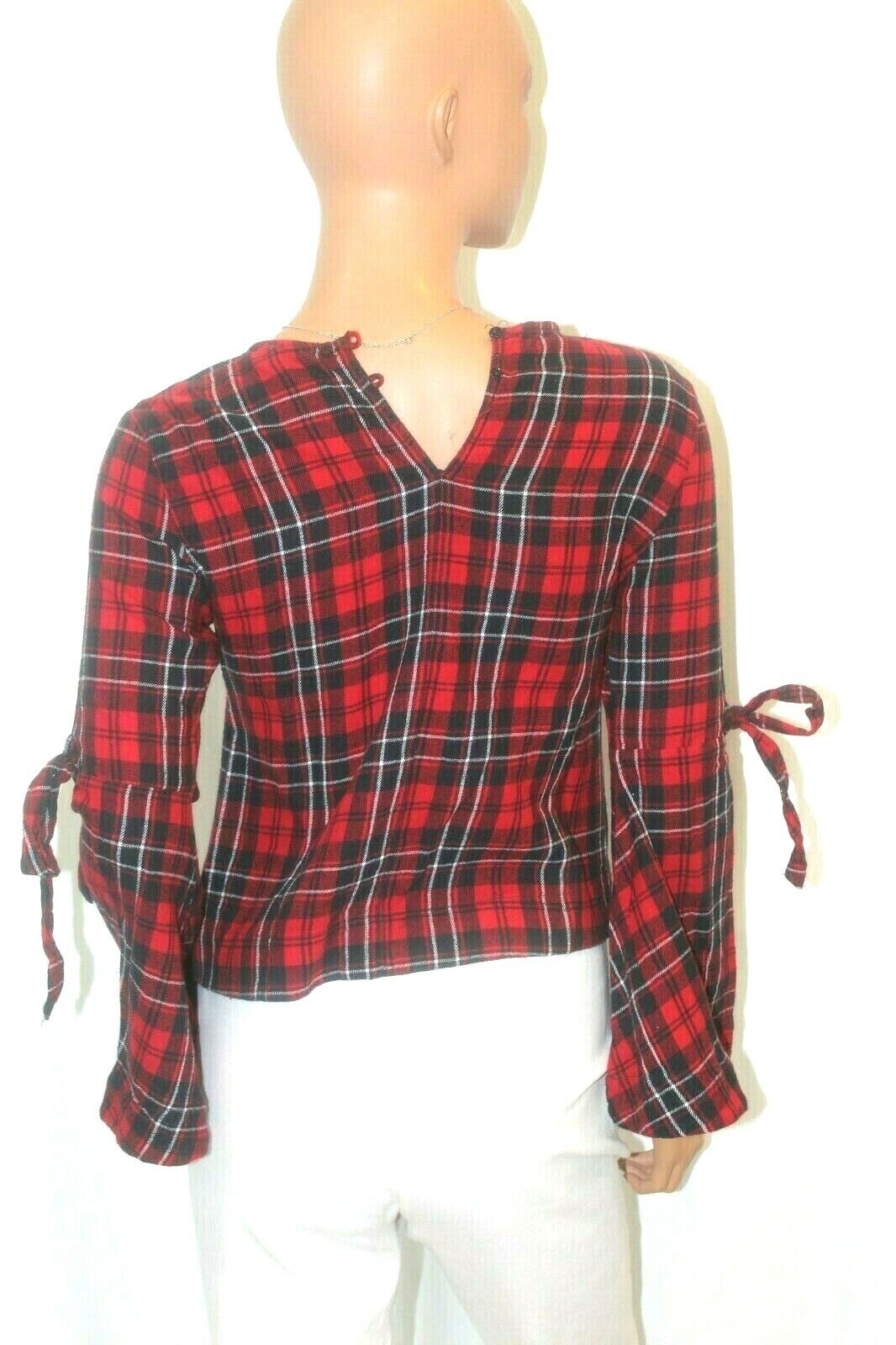 Love Notes Plaid Flannel Cotton Bell Sleeve Embroidered Floral Shirt Size Small