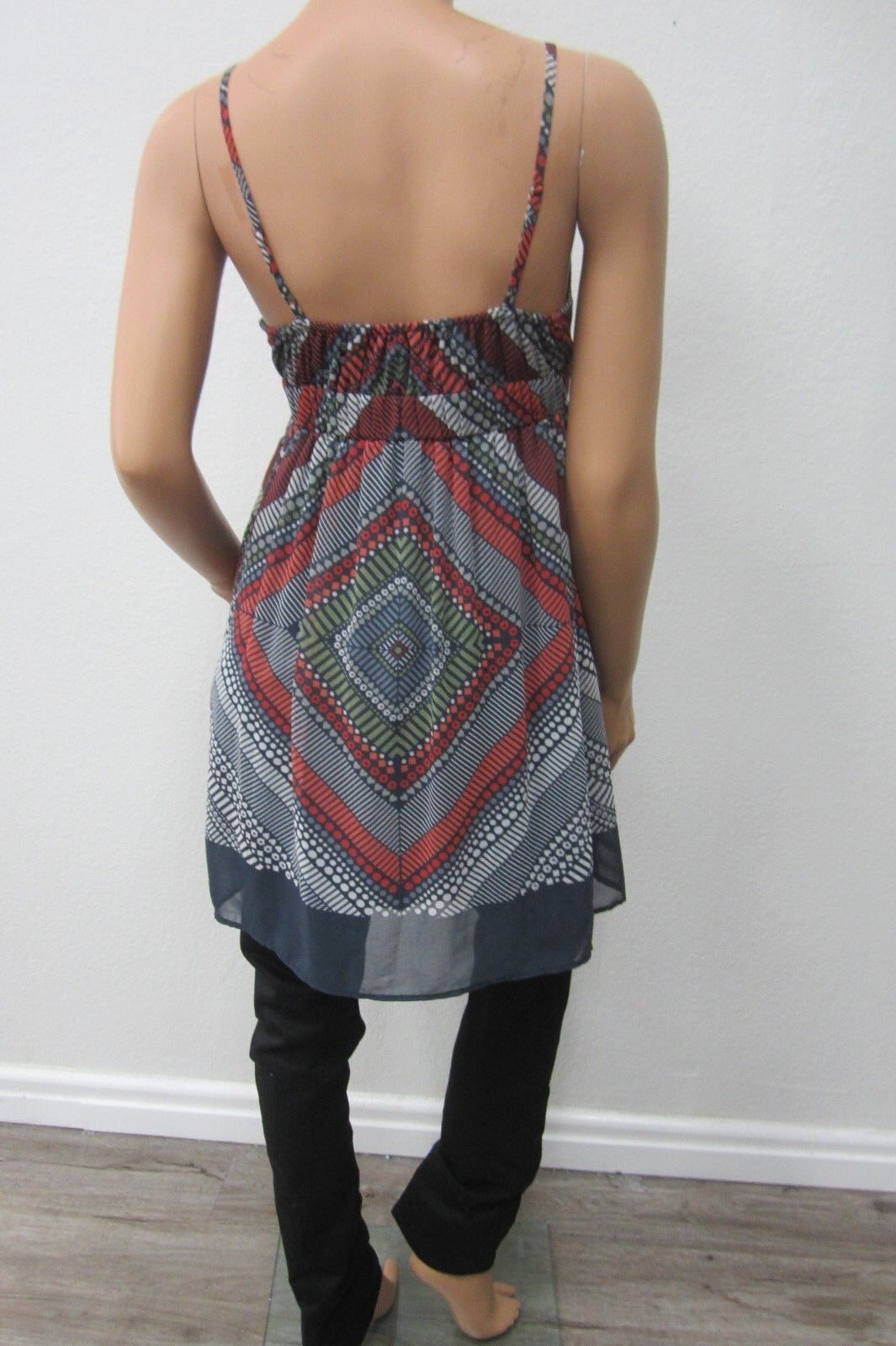 AMERICAN EAGLE SUPER CUTE DRESS ELASTIC TOP SPAGHETTI STRAPS  WOMEN'S Size 2