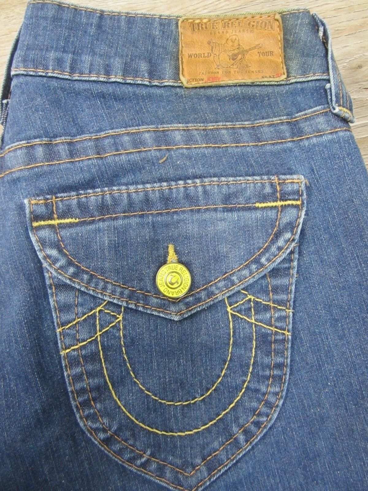 AUTHENTIC Nice Pre Owned Ladies True Religion Joey Jeans Size 28 x 33 Inseam