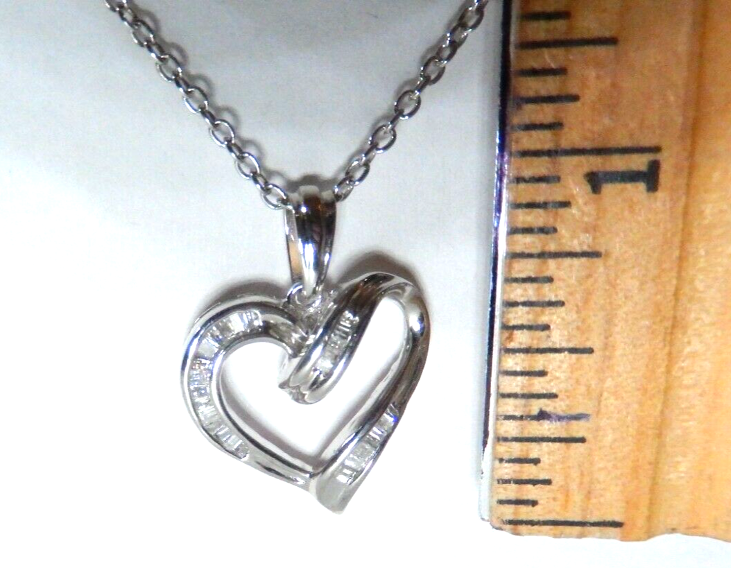 *NWT* 10K White Gold 1/3 CT Baguette Diamond Heart Pendant w/18" Chain