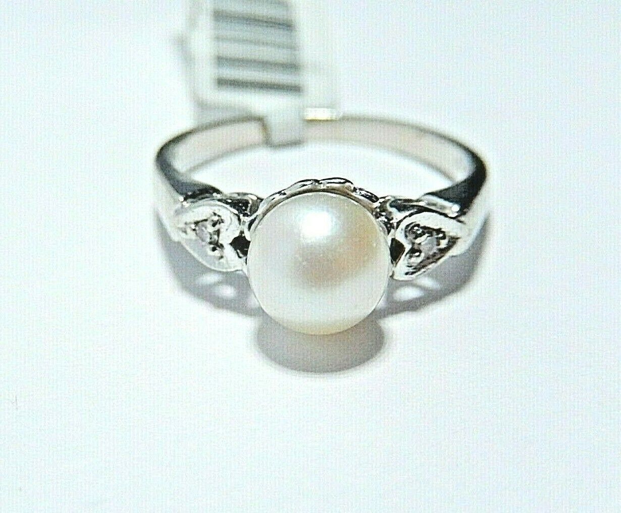 *VINTAGE* 10k White Gold 6.5mm Real Pearl & Diamond Ring Size 6.75