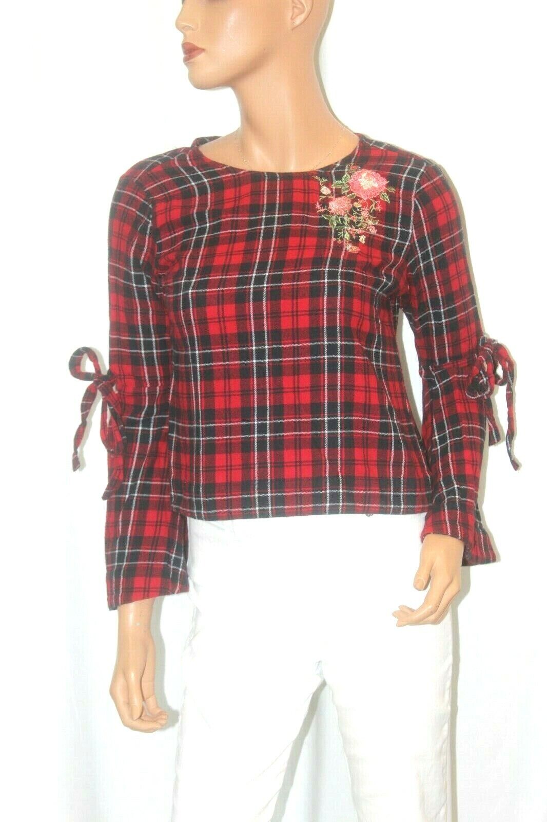 Love Notes Plaid Flannel Cotton Bell Sleeve Embroidered Floral Shirt Size Small