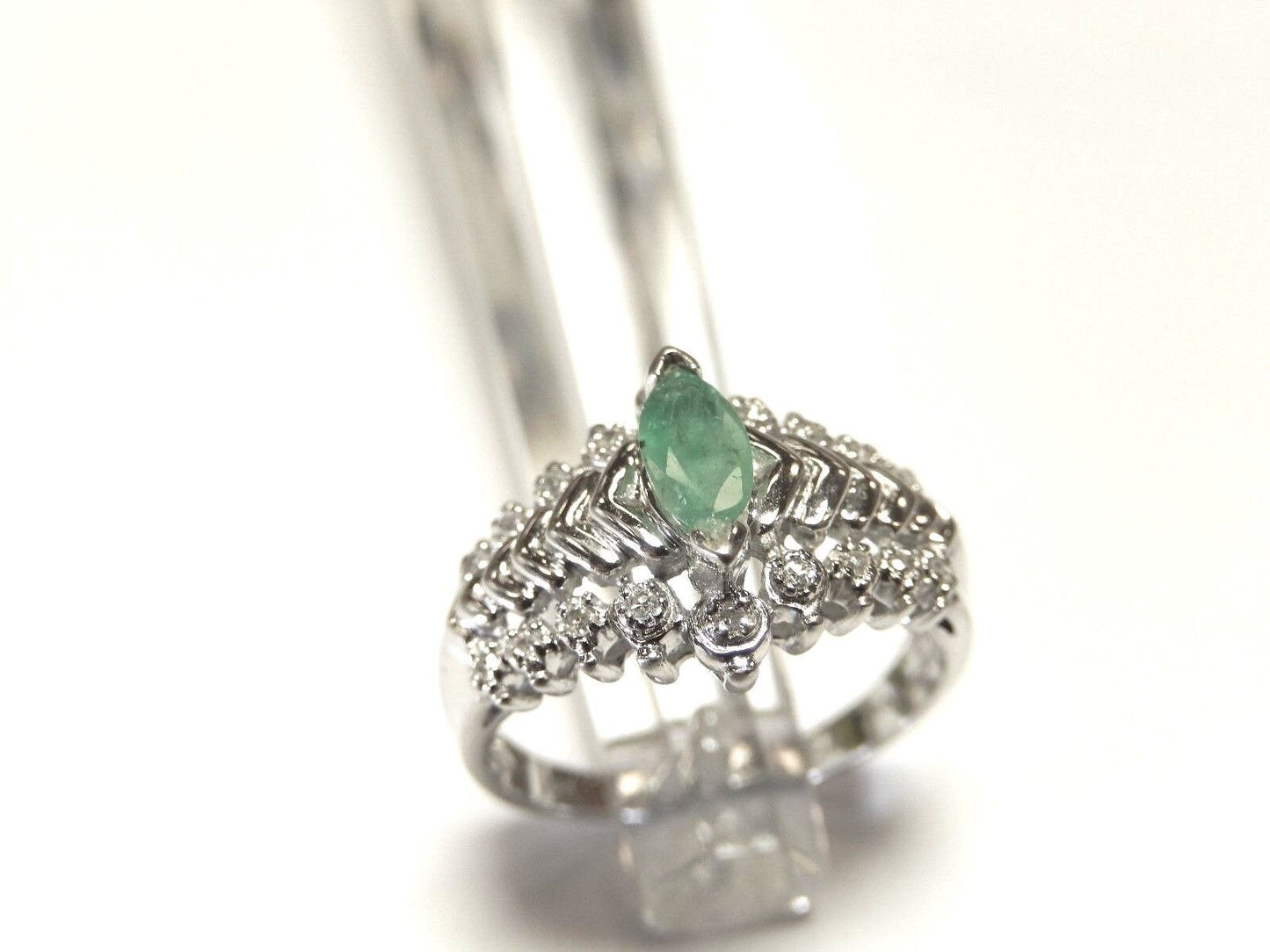 Emerald & Natural Diamond 10k White Gold Solitaire Engagement Ring Sz 7.25
