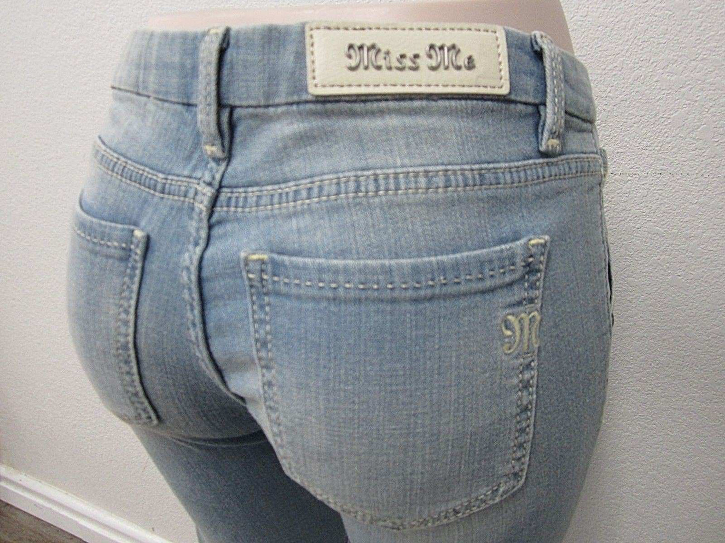 NWT Miss Me Womens Mid Rise Wide Leg Denim Jeans Light Wash MS4480W30 Siz 28x34