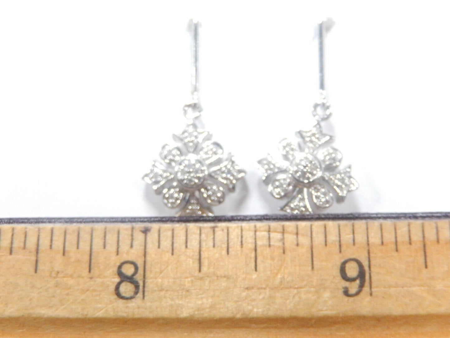 *VINTAGE*   925 Sterling Silver 1/4 CT TW Diamond  Cluster Dangle Earrings