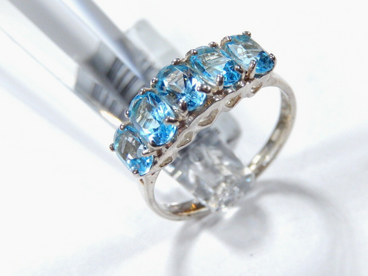 *VINTAGE*   3.00 CT Sterling Silver Blue Topaz Oval 5-Stone Band Ring Size 8.75