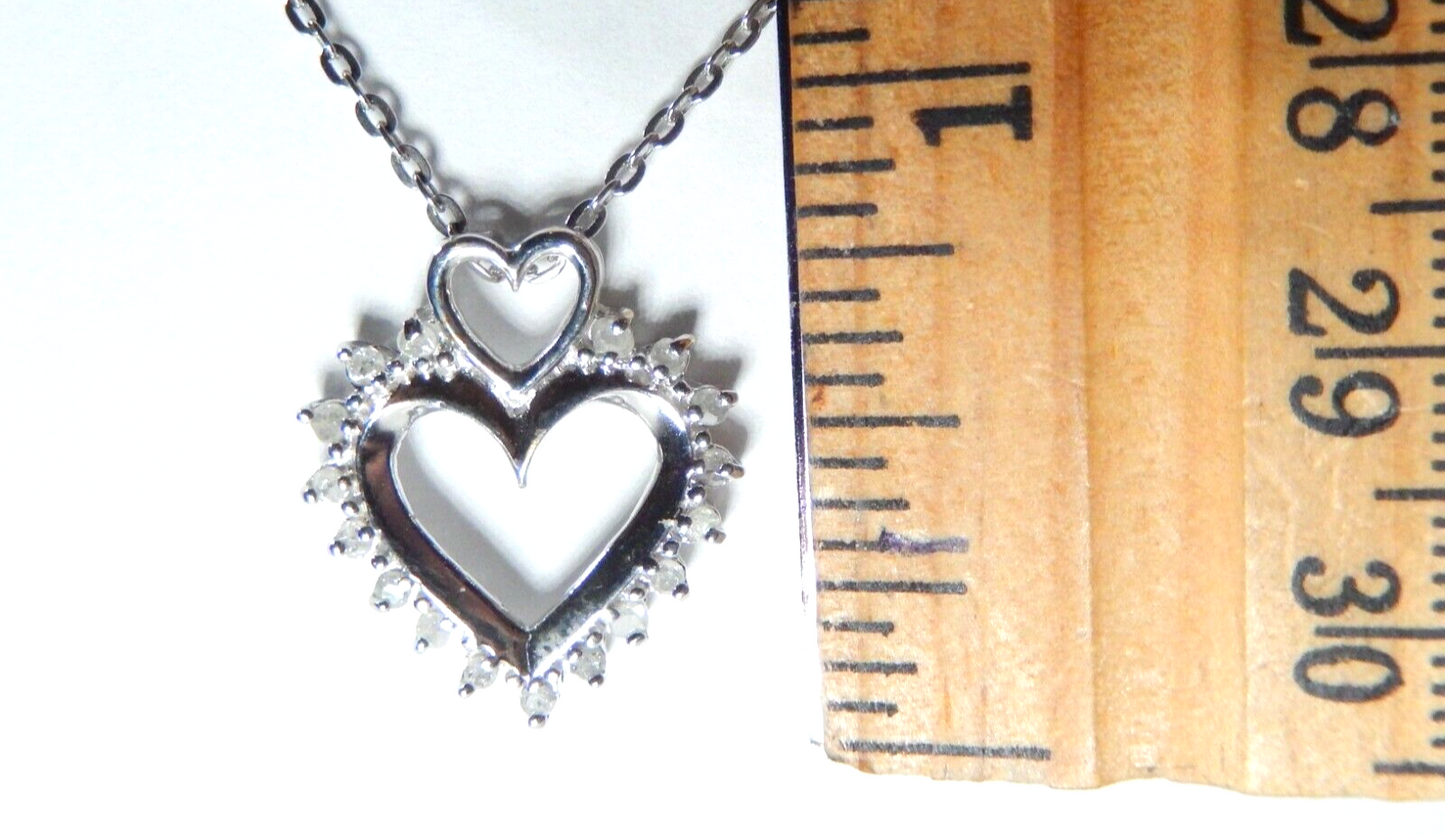 *NWT*  10K WHITE GOLD NATURAL DIAMOND  OPEN HEART PENDANT NECKLACE  w/18" Chain