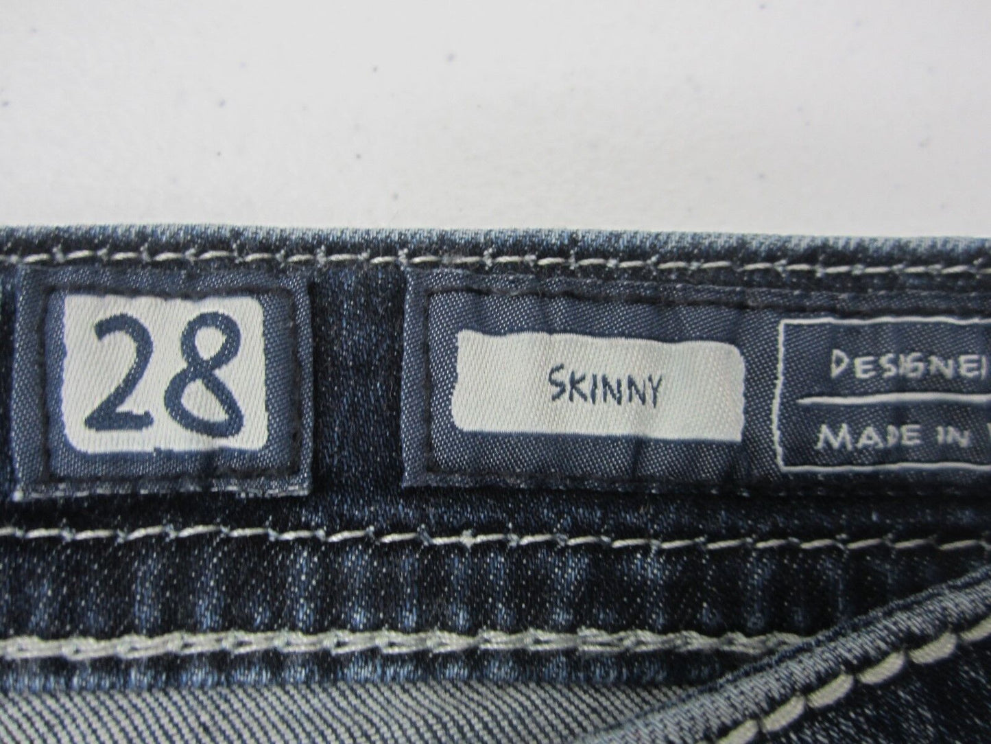 NWT MISS ME CuteSkinny Embellished Low Rise Medium Blu Jeans 28 x 30 NEW #M311OS