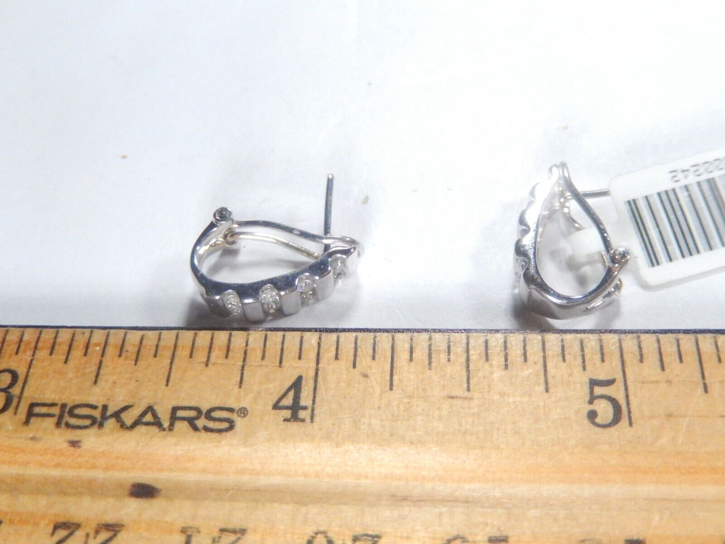 *VINTAGE*  14K White Gold 1/2 CT Natural Diamond Women's Lever Back Earrings