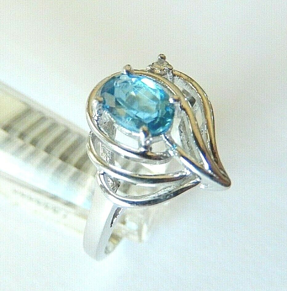 10K White Gold Blue Topaz and Diamond Ring Size 5