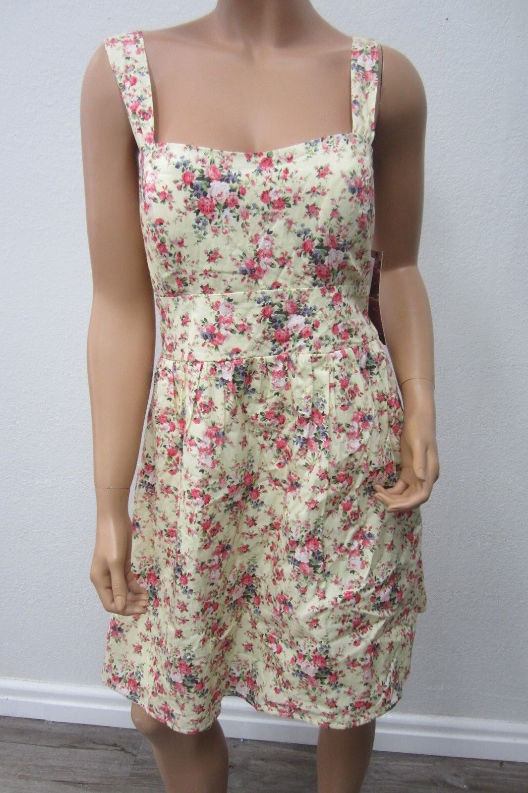 *NWT* EMERALD SUNDAE SLEEVELESS  SEXY COTTON FLORAL  DRESS SIZE 13