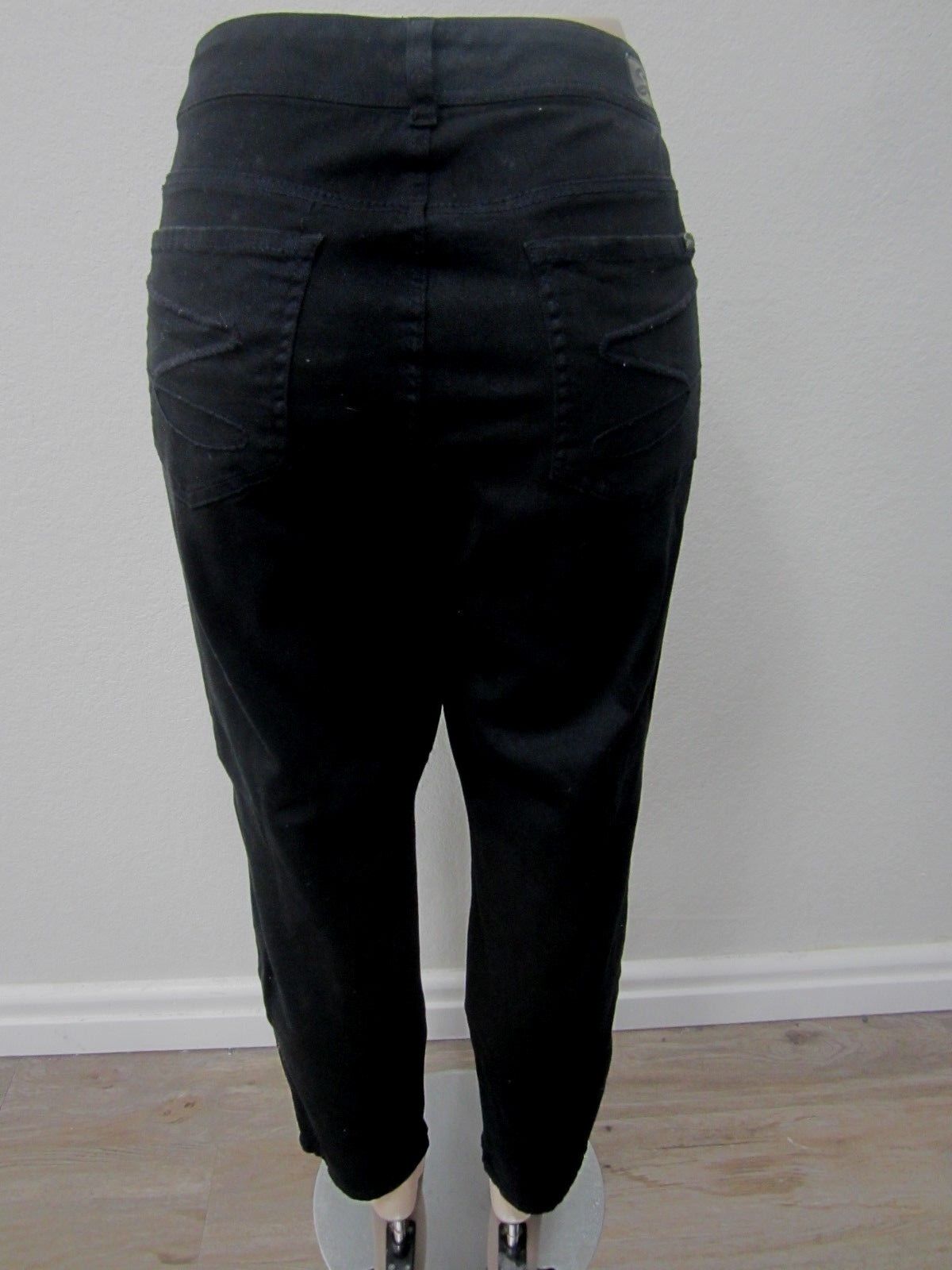 NEW 7 FOR ALL MANKIND WOMENS SLIM ILLUSION LUXE HIGH WAIST SKINNY IN BLACK Sz 20