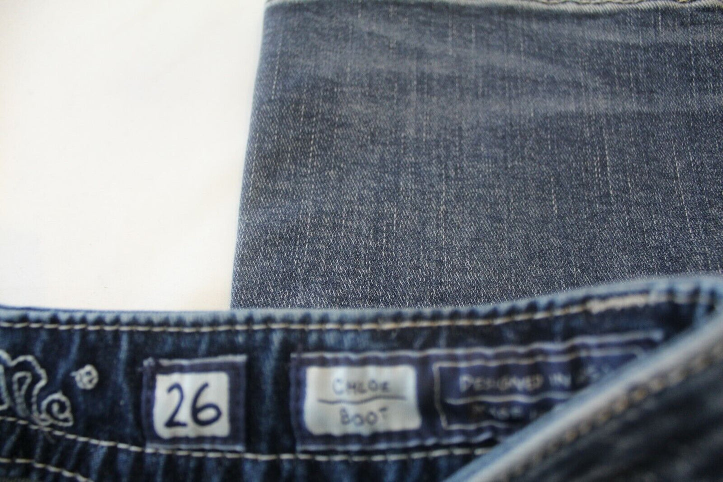 *NWT* $104. Miss Me Women's Mid Rise Chloe Boot Cut Jeans Size 26 x 34
