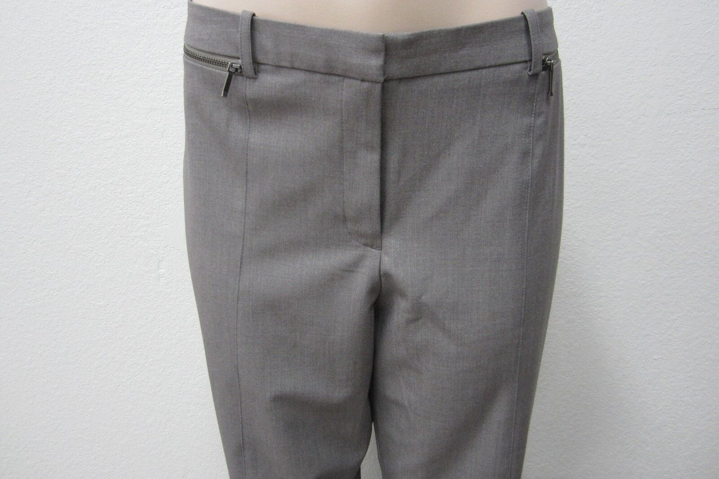 MINT WORTHINGTON DRESS  PANTS  MODERN FIT  STRAIGHT SIZE 18  x  33" LENGTH