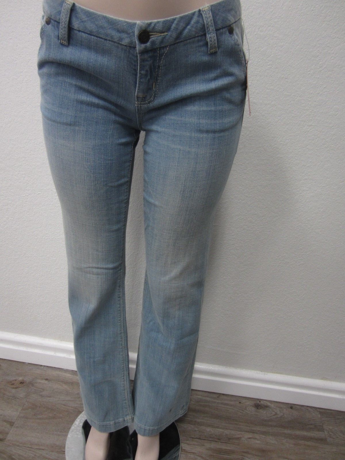 NWT Miss Me Womens Mid Rise Wide Leg Denim Jeans Light Wash MS4480W30 Sz 28x34