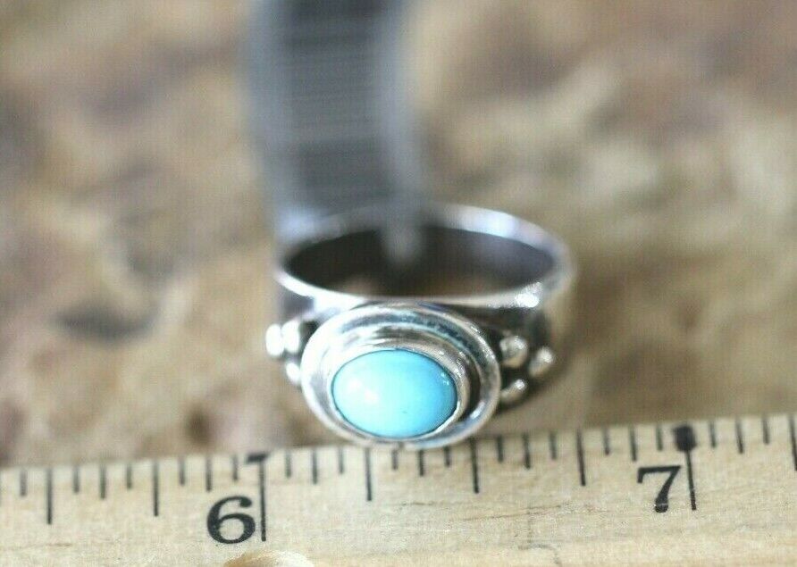 *VINTAGE*  Sterling Silver Native American Navajo Turquoise Ring Size 6