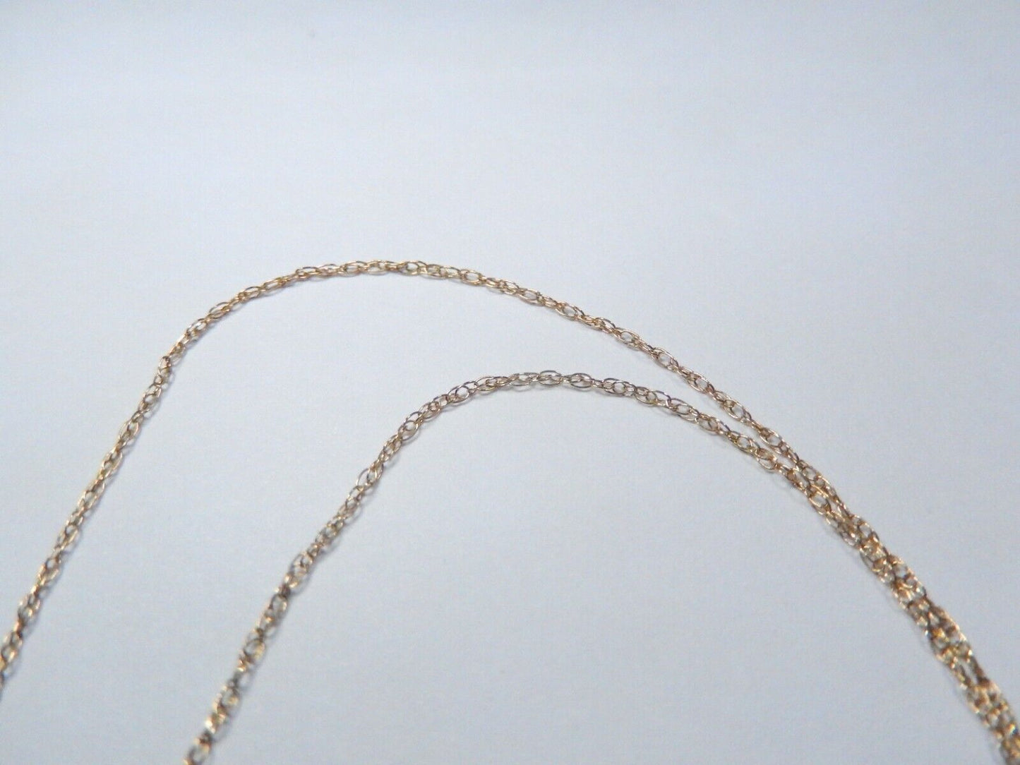 *VINTAGE* 14k Yellow Gold Oval 1.25CT Blue Topaz & Diamond  Pendant w/ 18" Chain