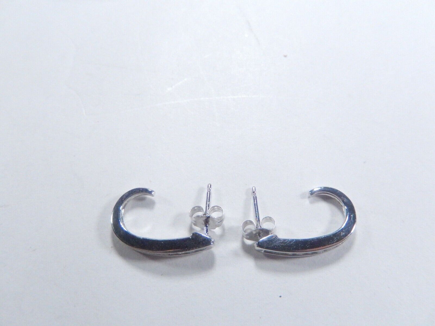 *VINTAGE*  14k White Gold 1/5CT Diamond J-Hoop Post Earrings