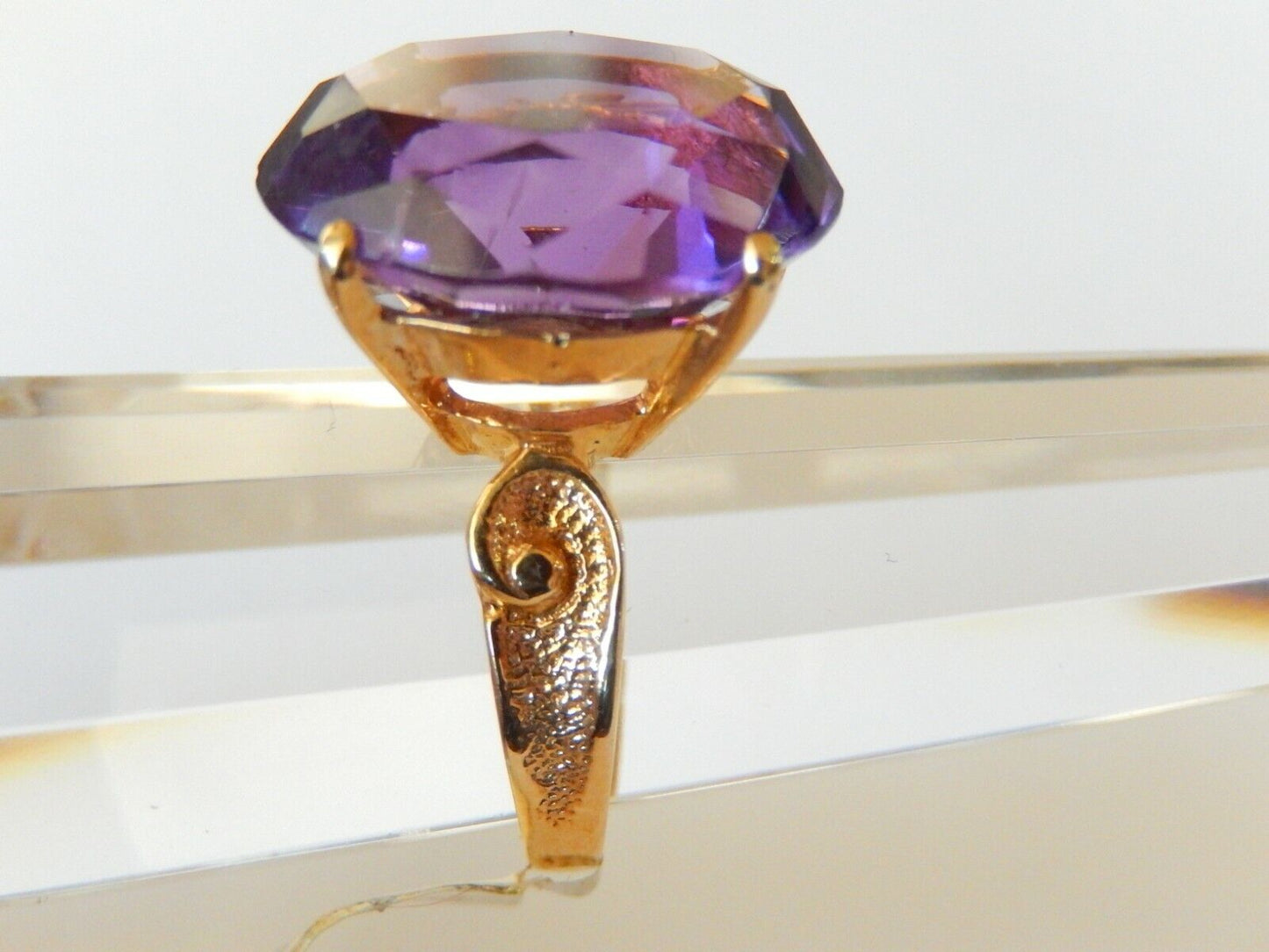*VINTAGE* 14K Yellow Gold 11.00 CT Oval Natural Amethyst  Ring Size 5.5