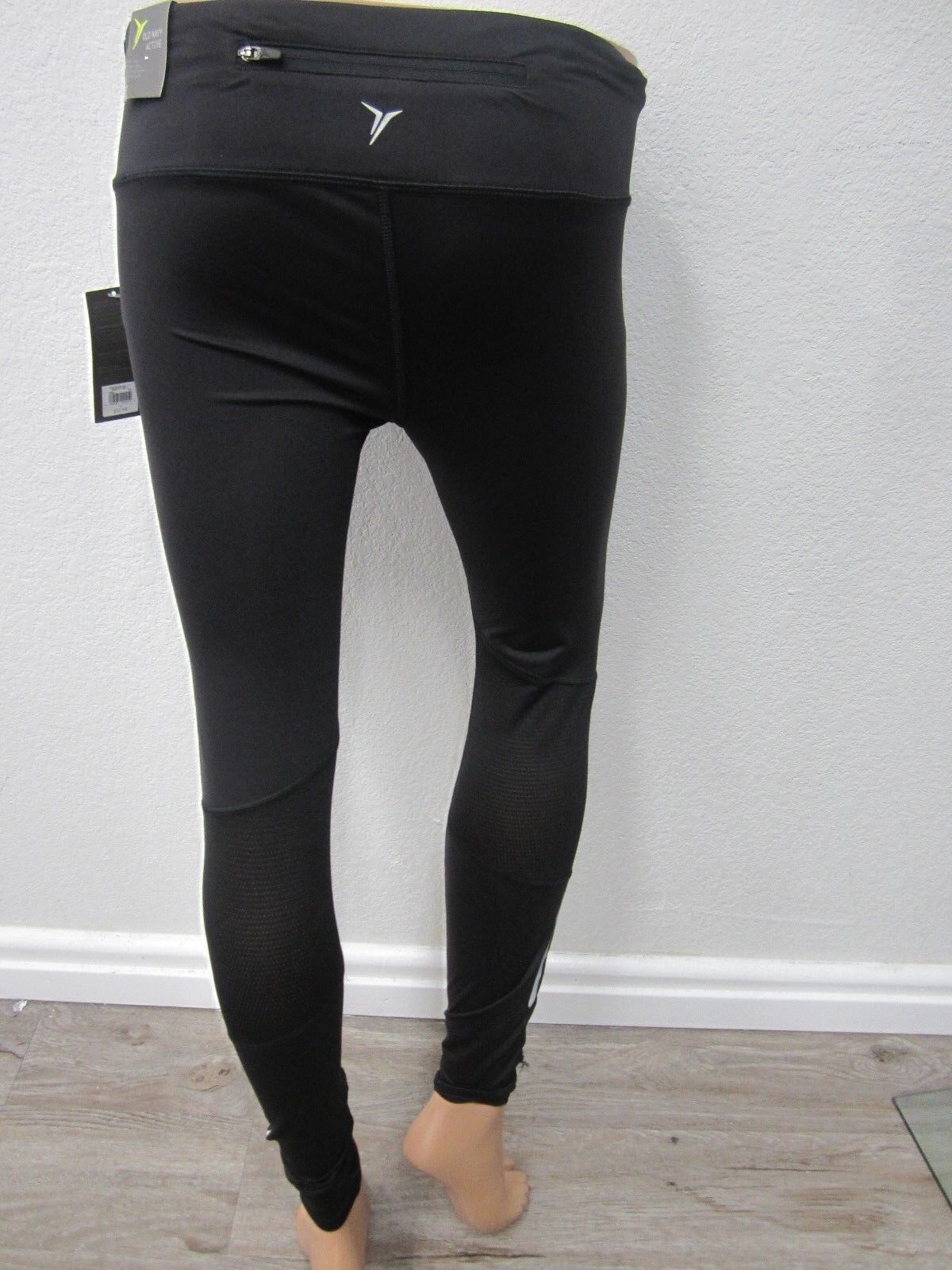NWT Old Navy Women's Active High-Rise Black Fitted Compression  Pants Size S