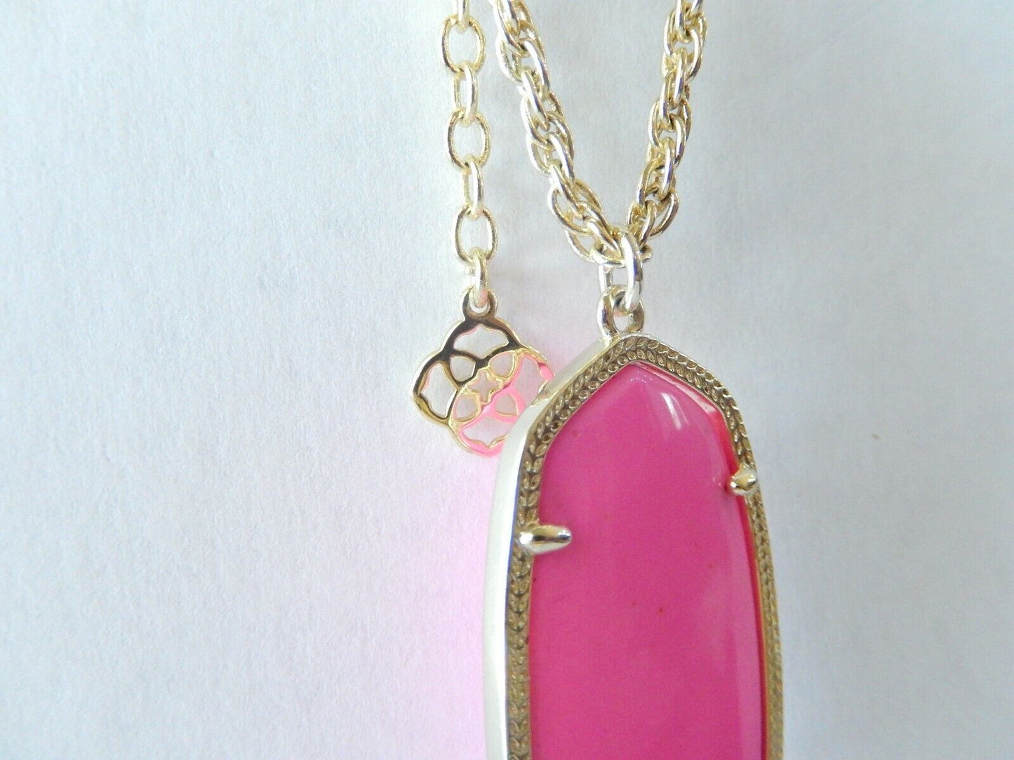 *R A R E*  Kendra Scott Neon Pink Tassel Rayne Gold Necklace