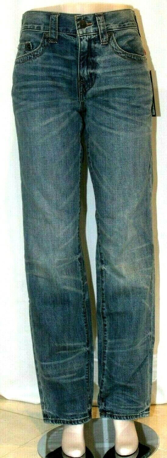 * NWT* $199.  TRUE RELIGION GENO SLIM RELAXED WITH NO FLAP JEANS SIZE W33 x L33