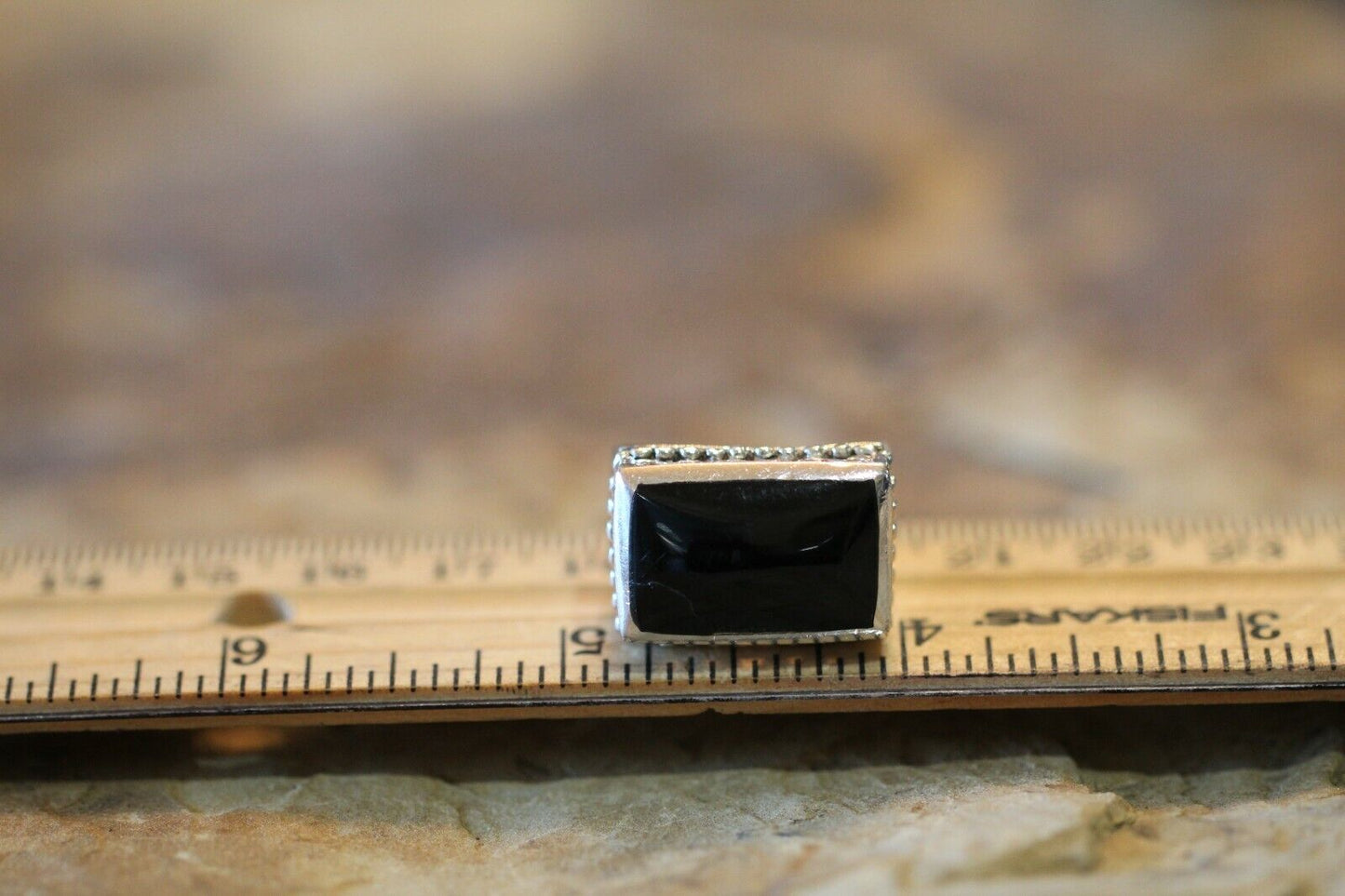 *VINTAGE* Large 925 Sterling Silver  Black Onyx Square Filigree Trim Ring Size 6