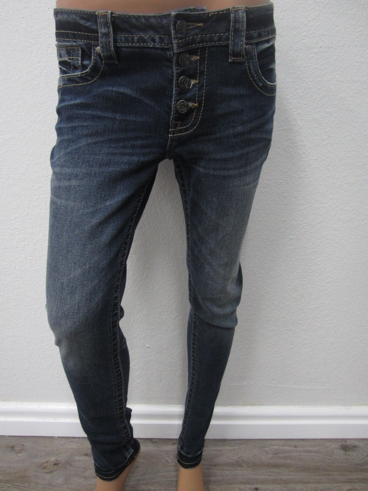 NWOT Miss Me Women's Jeans Med Blue Solid Skinny Mid-Rise Button Up Size 26 x 30