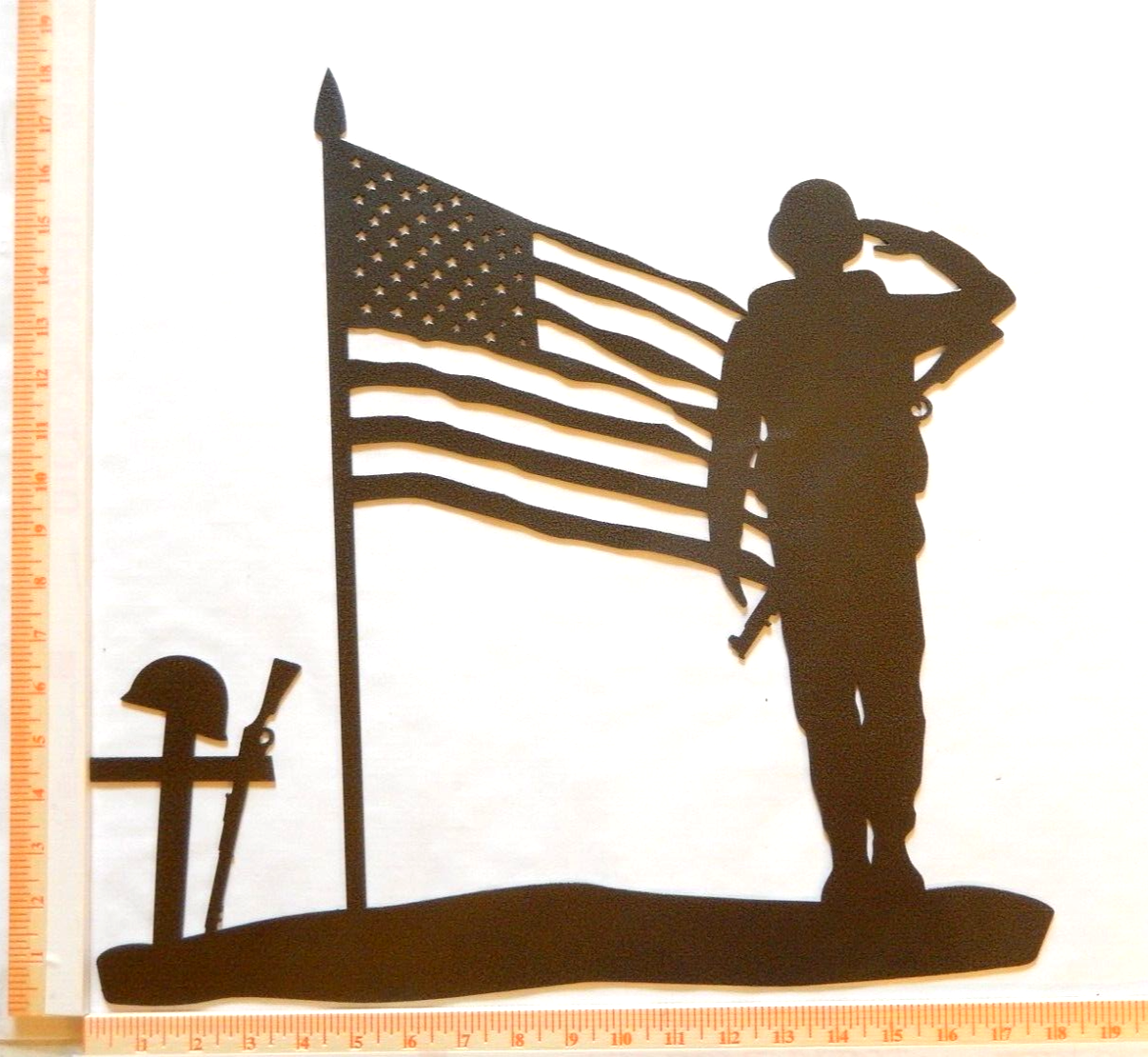 ~NEW~ LARGE - 14ga. "SOLDIER SALUTING AMERICAN FLAG" Metal Wall Art  18" x 18"