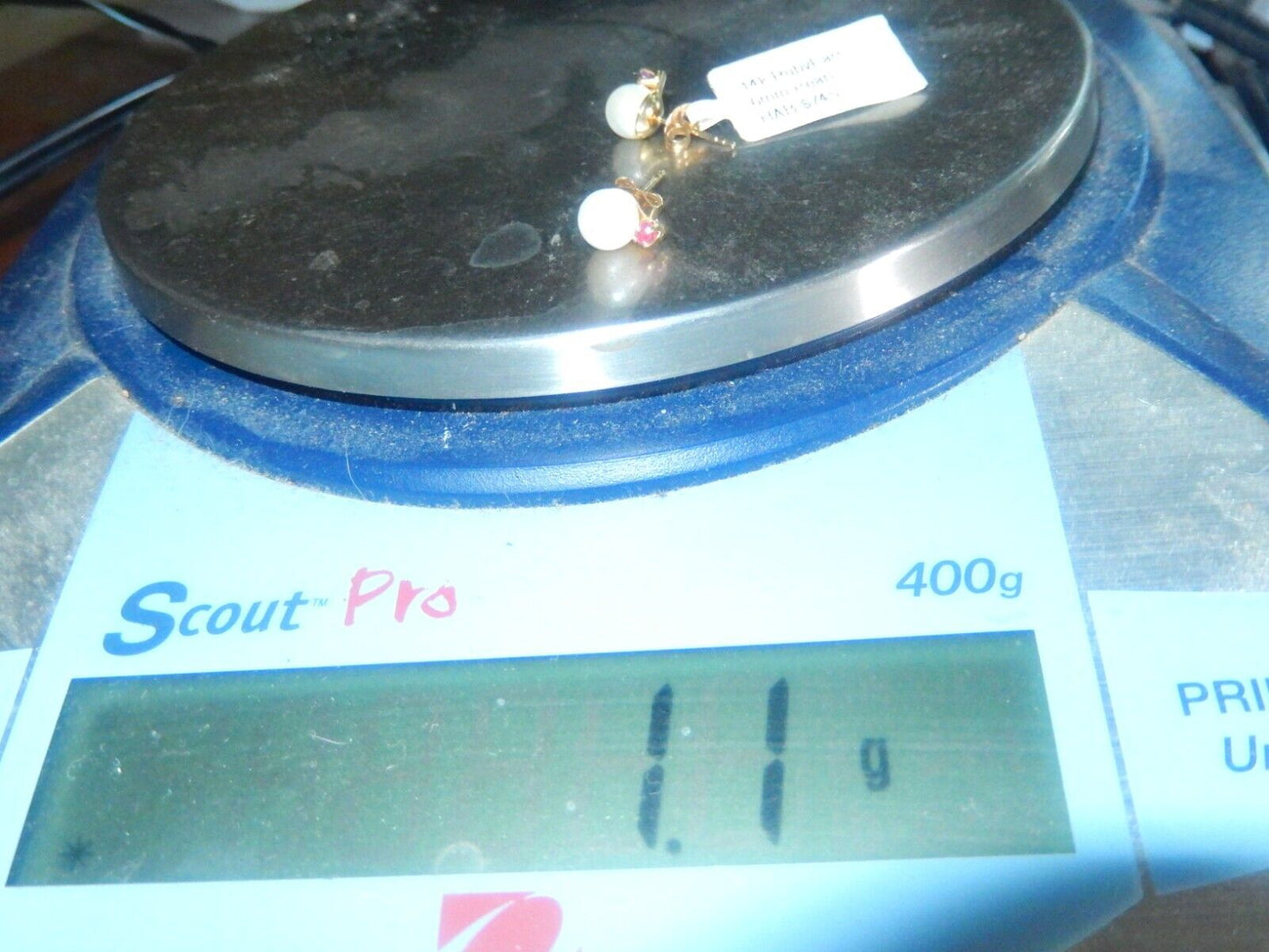 *VINTAGE*  14k Yellow Gold 5.75mm Pearl & Ruby Earstud Earrings