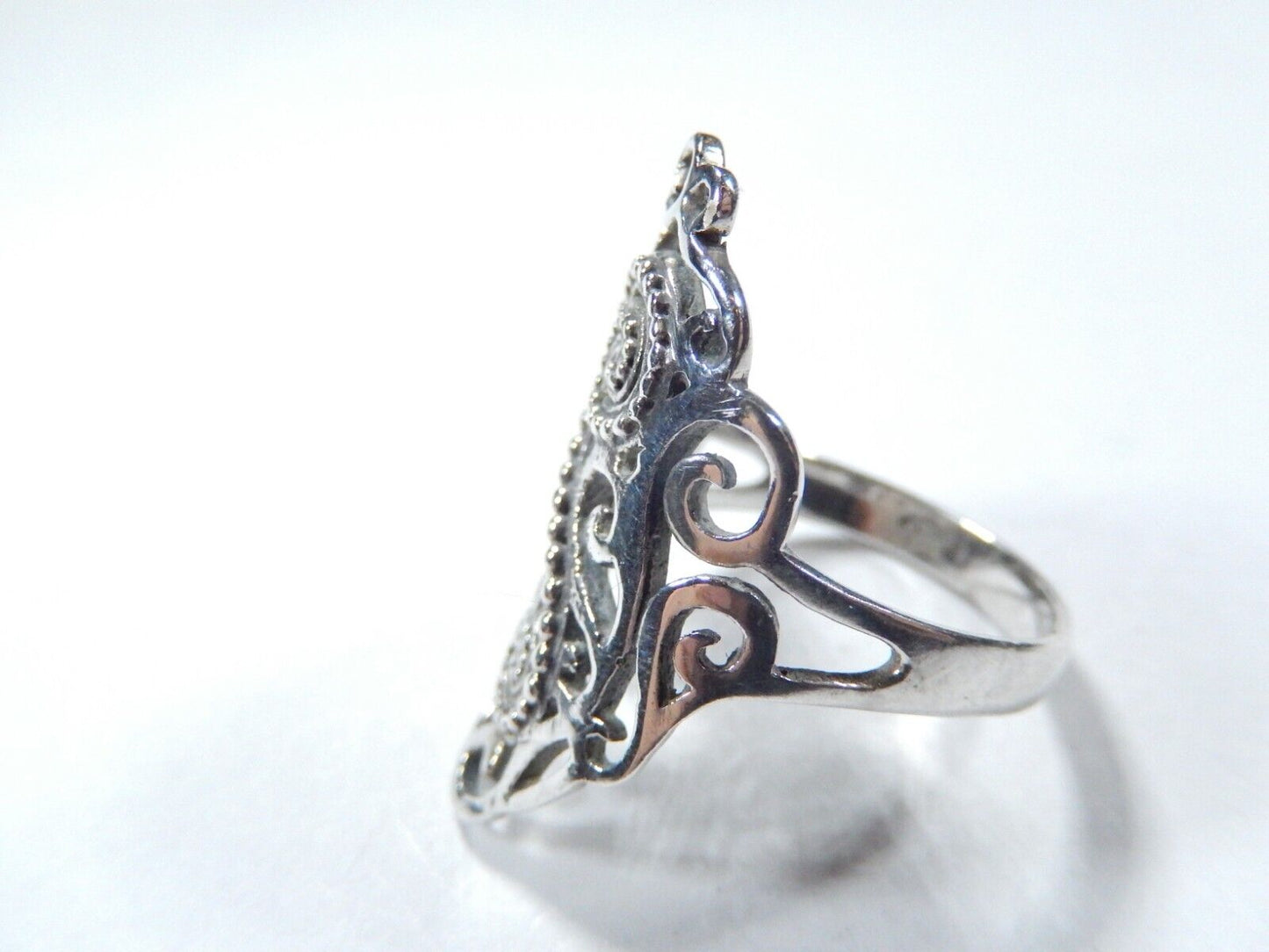 *VINTAGE*  Sterling Silver Handcrafted Lace Embroidery Filigree Ring Sz 8