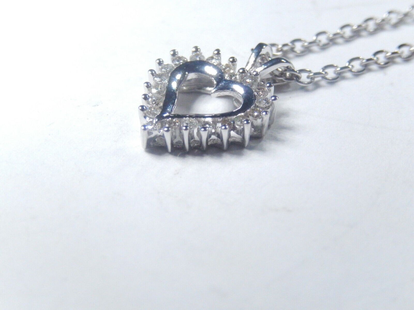 14K White Gold .25 CT Natural Diamond Open Heart Pendant w/18" chain